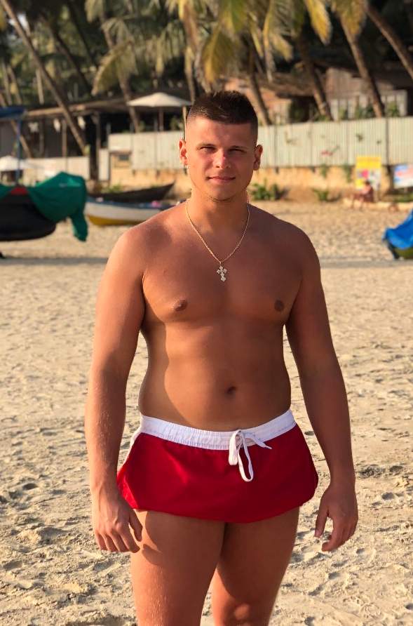 Александр, 27 лет, 85 кг, до питания с Grow Food